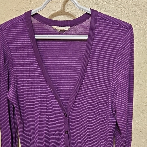 Derek Heart Violet Button-Up Cardigan - Picture 2 of 6